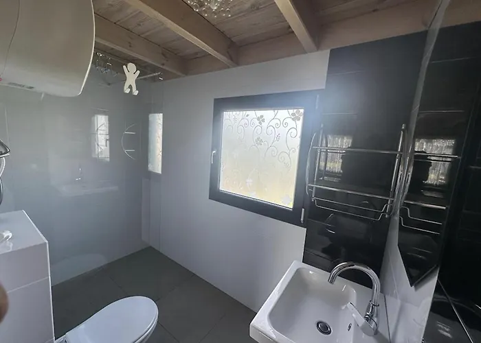 Sosenkowe Zacisze Дом отдыха *